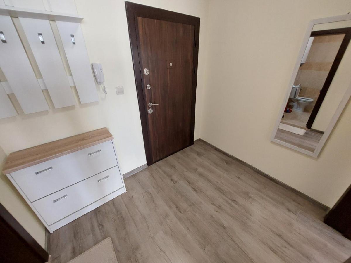 Апартаменти За Гости Делукс Burgas Exterior photo
